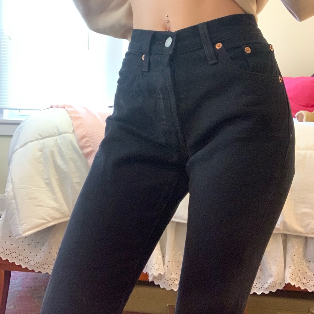 Black Levi 501s skinny. Size 23”.